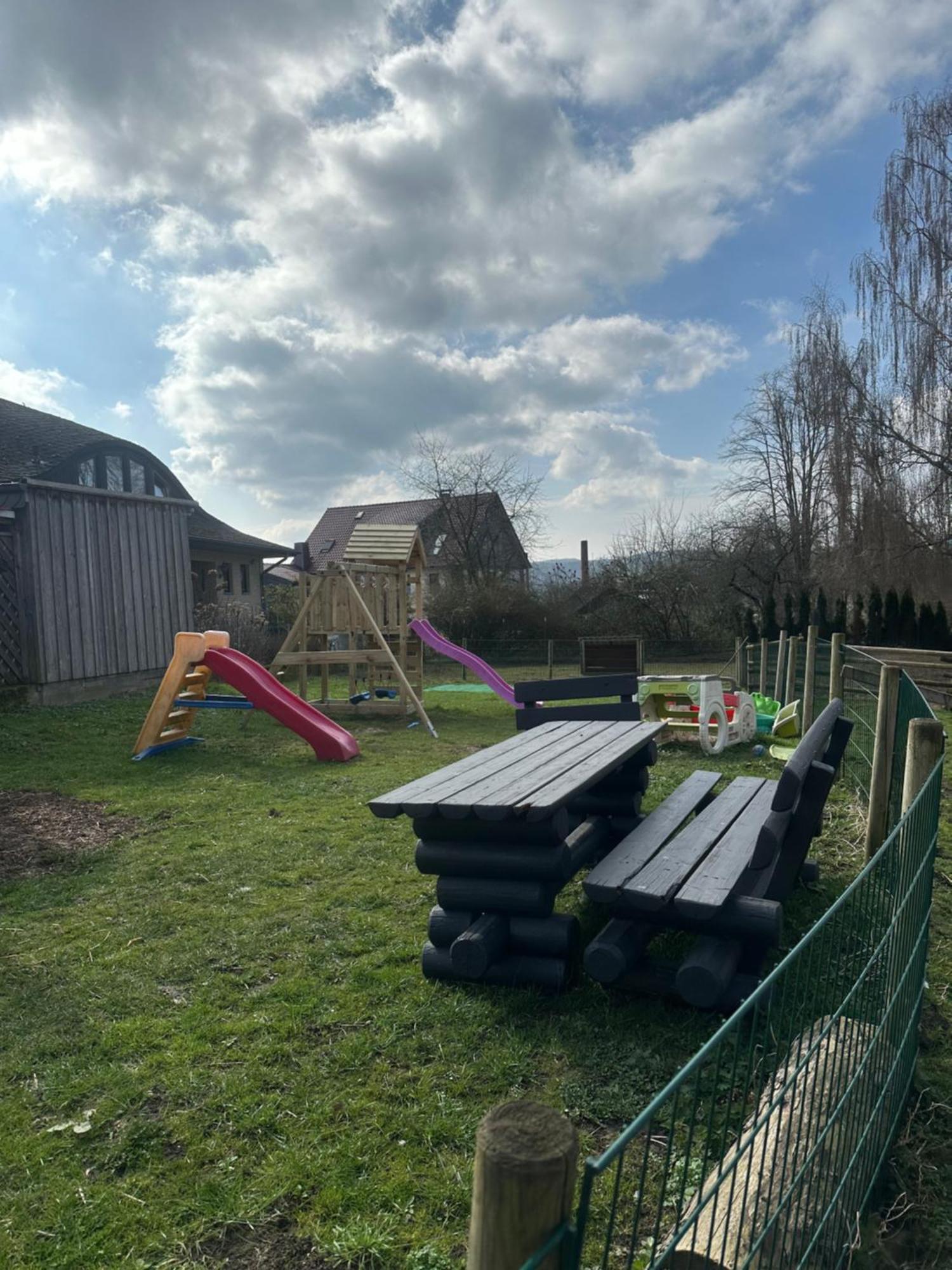 Fewo Im Reit- Und Ponyparadies Roos Halle (Holzminden) Exterior foto
